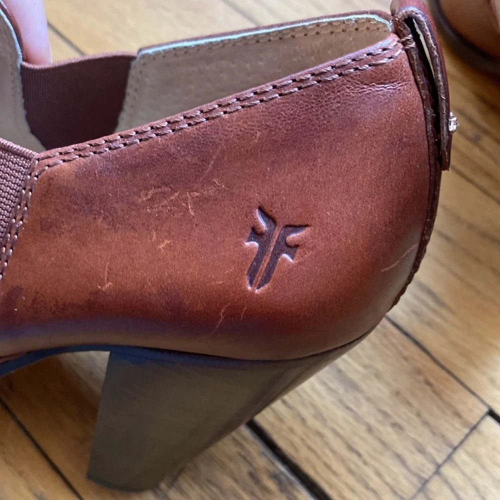 Frye Leather Heels 8.5